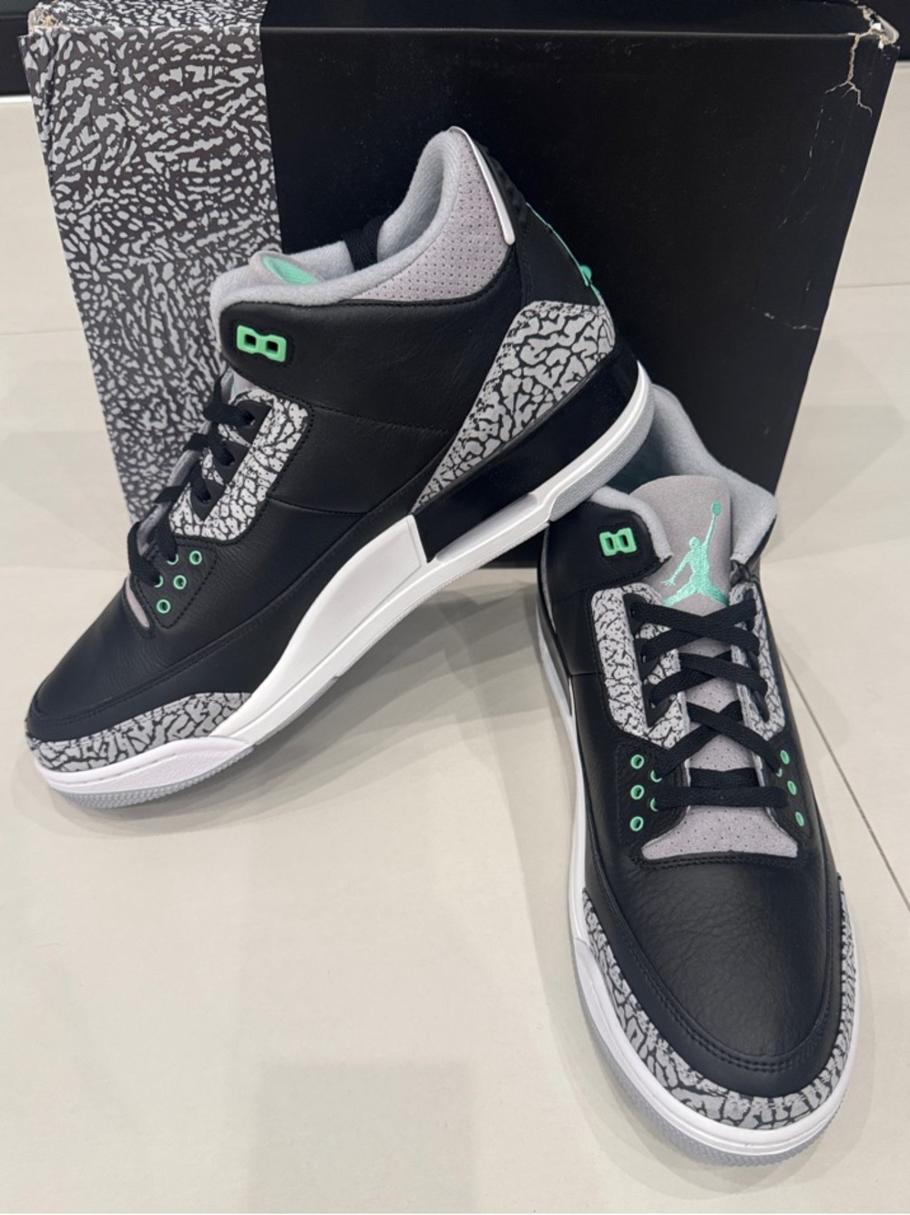 AIR JORDAN 3 RETRO